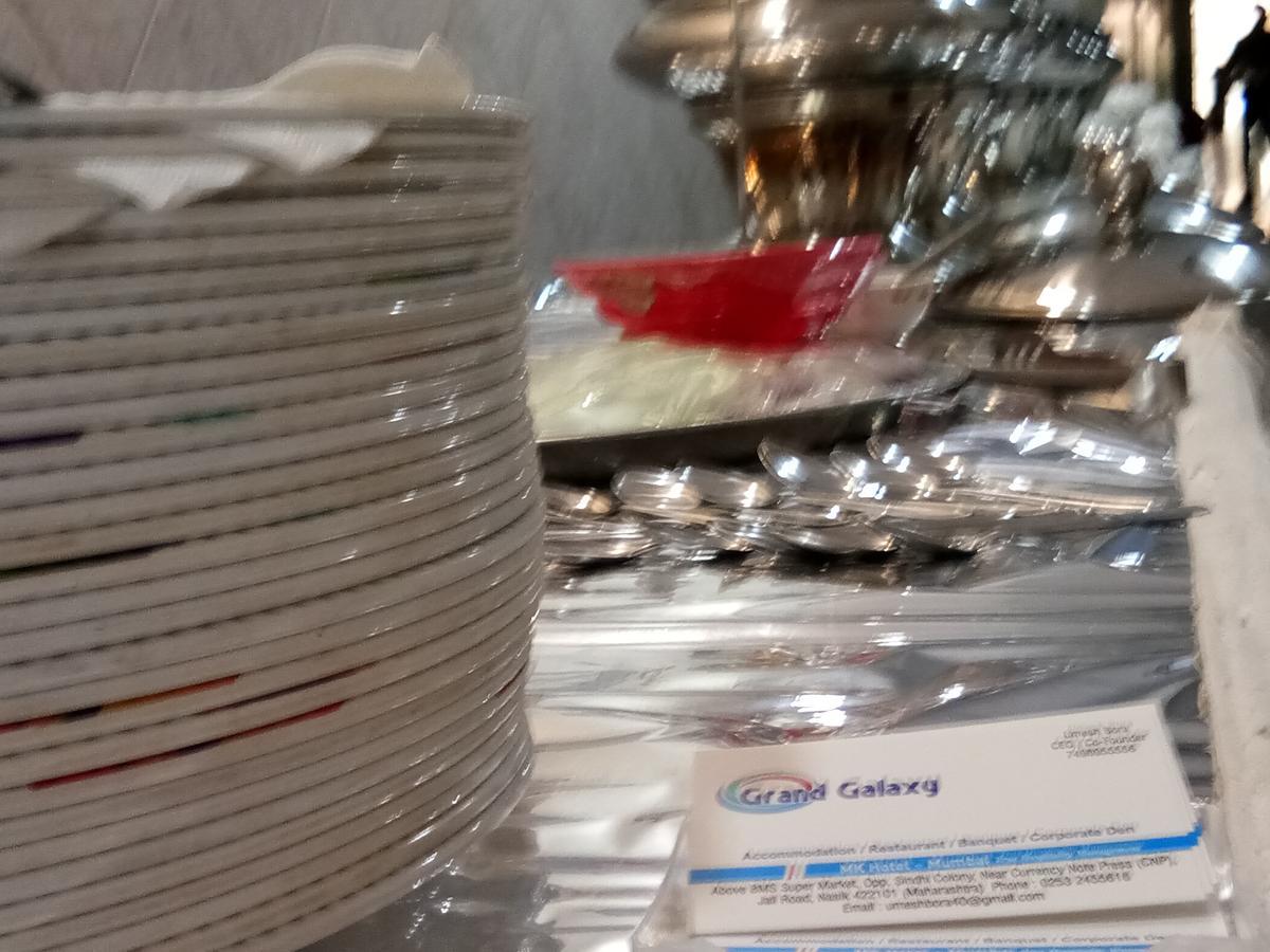 Grand Galaxy Hotel Krishna 纳西克 外观 照片